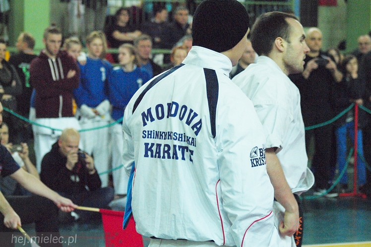Międzynarodowa obsada mistrzostw karate full-contact