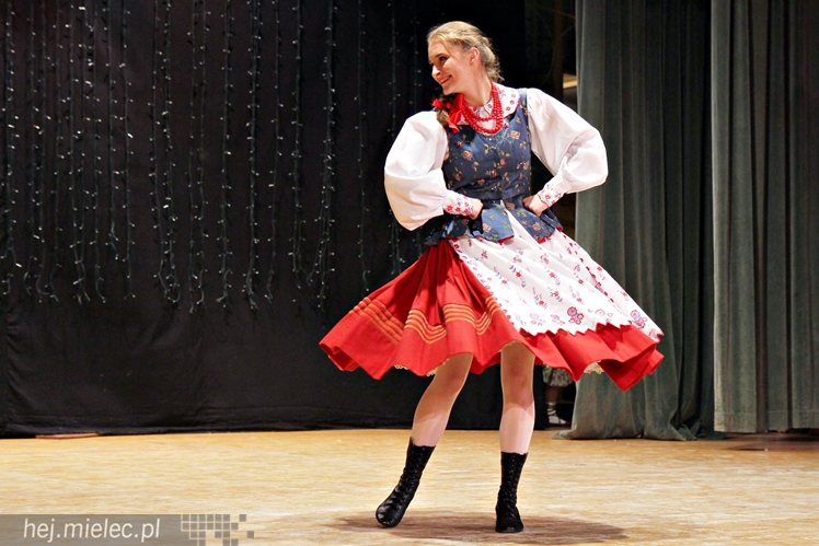 Zespół Pieśni i Tańca 