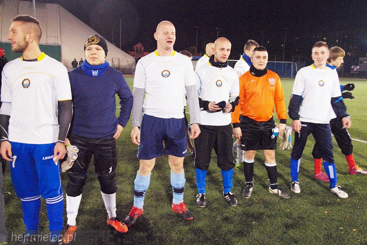 Mecz Wigilijny 2015: Kibice - Piłkarze 3:5