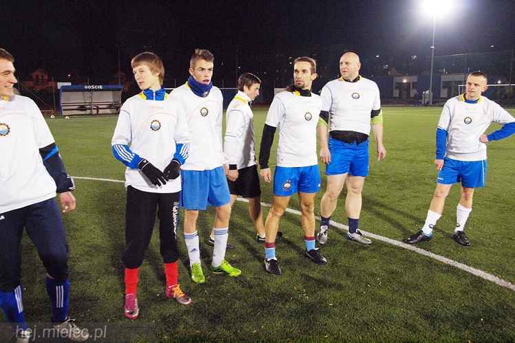 Mecz Wigilijny 2015: Kibice - Piłkarze 3:5