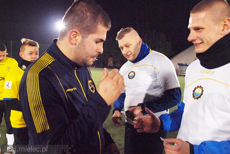 Mecz Wigilijny 2015: Kibice - Piłkarze 3:5