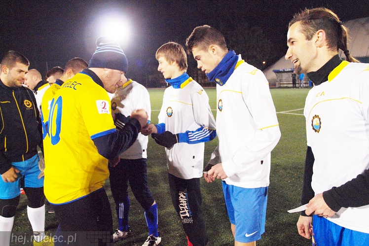 Mecz Wigilijny 2015: Kibice - Piłkarze 3:5