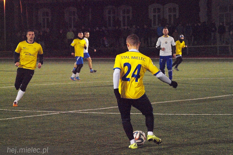 Mecz Wigilijny 2015: Kibice - Piłkarze 3:5