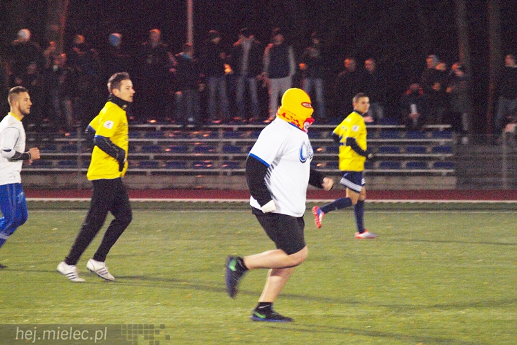 Mecz Wigilijny 2015: Kibice - Piłkarze 3:5