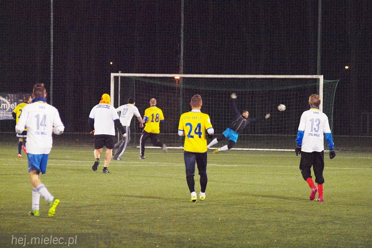 Mecz Wigilijny 2015: Kibice - Piłkarze 3:5