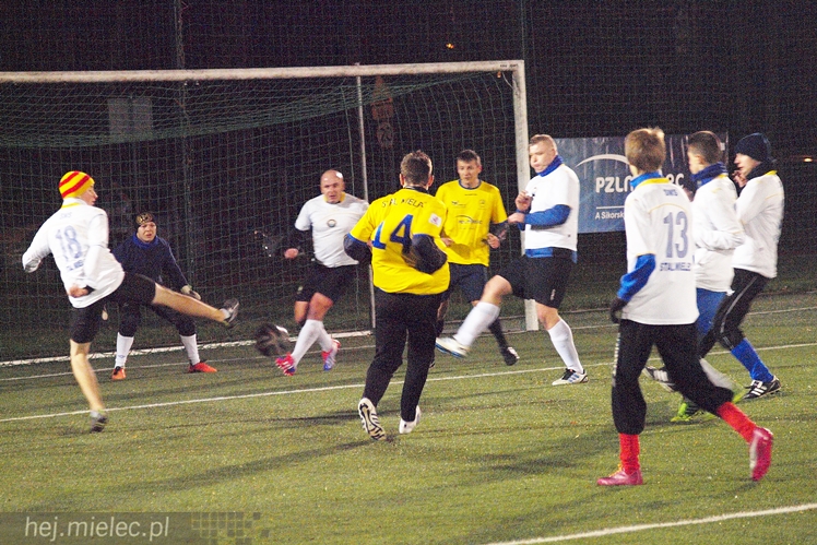 Mecz Wigilijny 2015: Kibice - Piłkarze 3:5