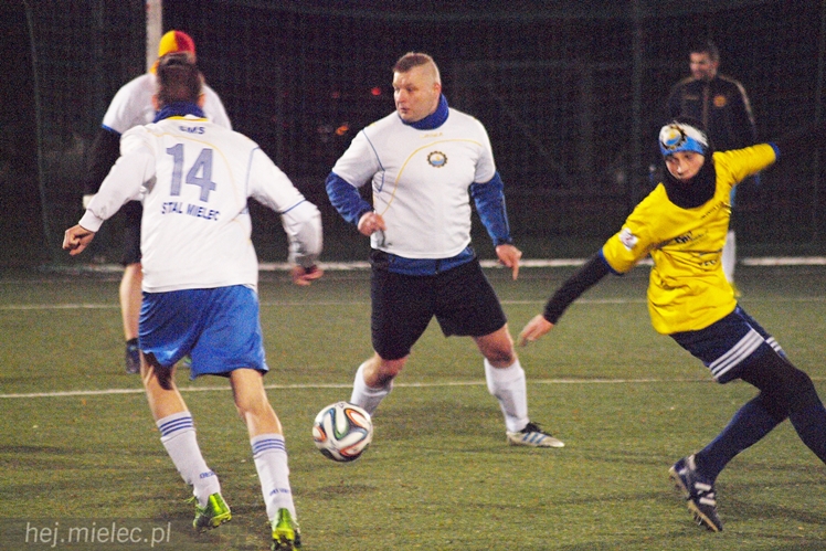 Mecz Wigilijny 2015: Kibice - Piłkarze 3:5