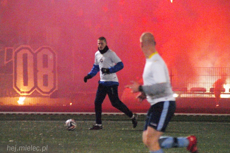 Mecz Wigilijny 2015: Kibice - Piłkarze 3:5