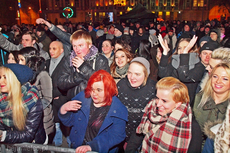 Powitanie 2016 roku na Placu AK w Mielcu