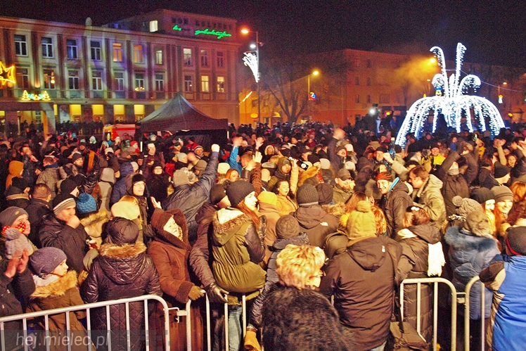 Powitanie 2016 roku na Placu AK w Mielcu