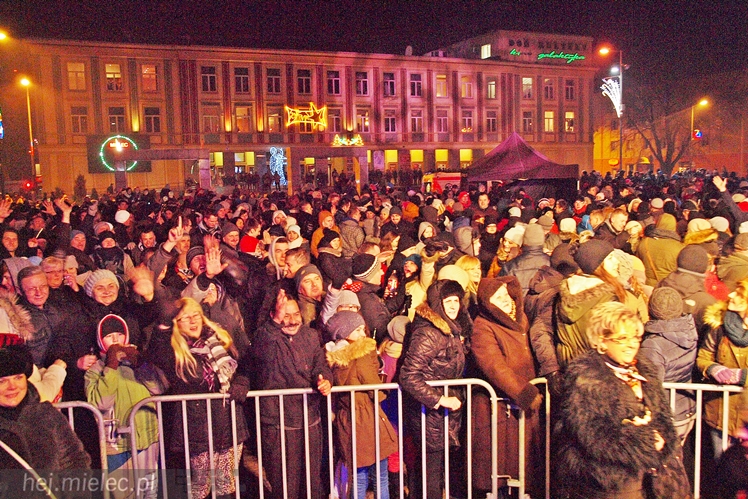 Powitanie 2016 roku na Placu AK w Mielcu