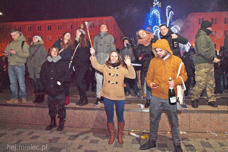 Powitanie 2016 roku na Placu AK w Mielcu