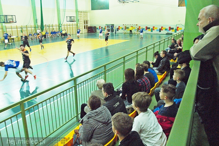 PGE Stal Mielec zagrała sparing bardzo młodym składem
