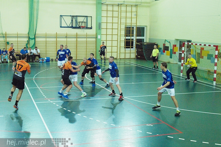 PGE Stal Mielec zagrała sparing bardzo młodym składem