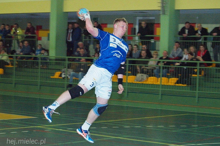 PGE Stal Mielec zagrała sparing bardzo młodym składem