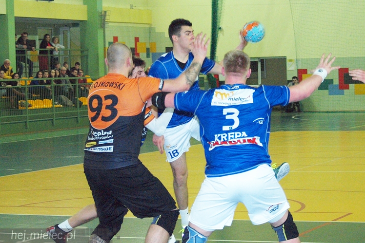 PGE Stal Mielec zagrała sparing bardzo młodym składem