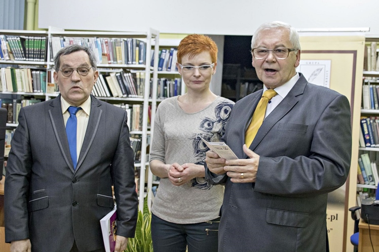 Artefakty po raz czwarty. Mieleccy twórcy prezentowali własne teksty