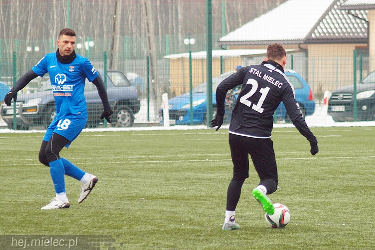 Sparingowe zwycięstwo FKS Stali