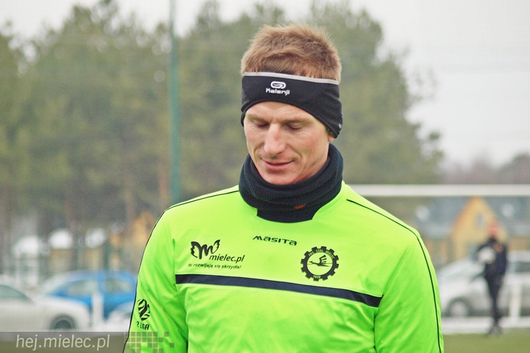 Sparingowe zwycięstwo FKS Stali