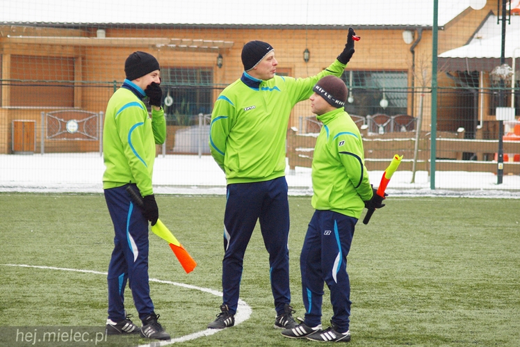 Sparingowe zwycięstwo FKS Stali