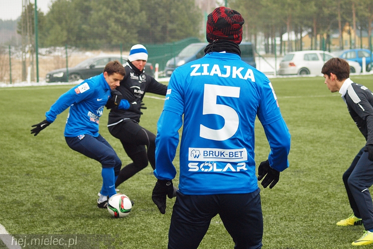 Sparingowe zwycięstwo FKS Stali