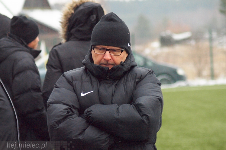Sparingowe zwycięstwo FKS Stali