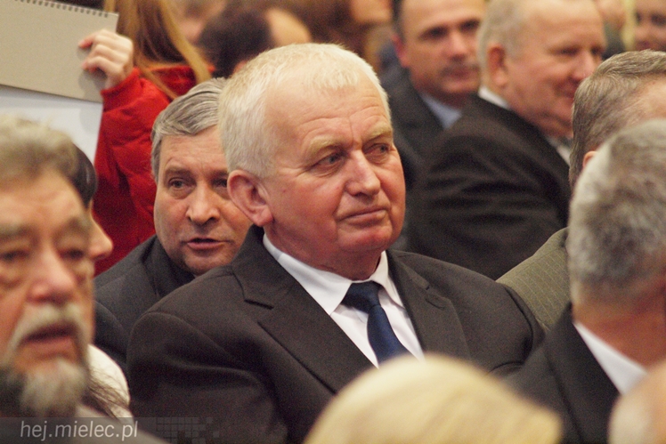 Tłumy na noworocznym spotkaniu PiS w Mielcu