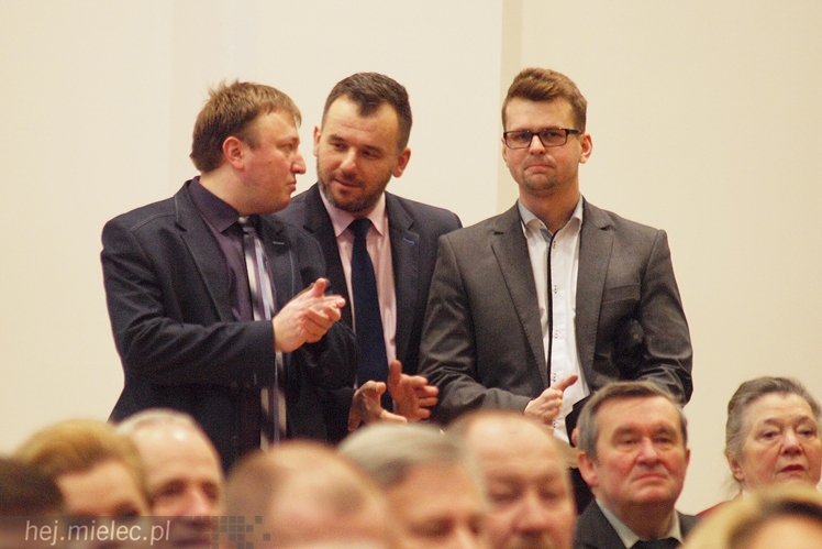 Tłumy na noworocznym spotkaniu PiS w Mielcu