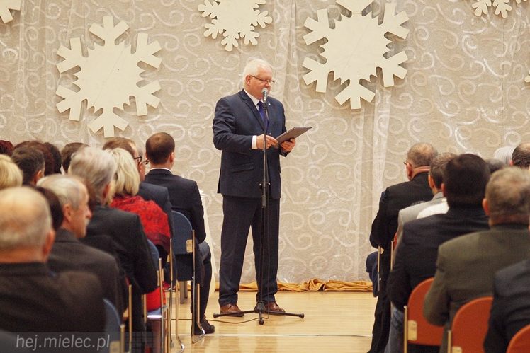 Tłumy na noworocznym spotkaniu PiS w Mielcu