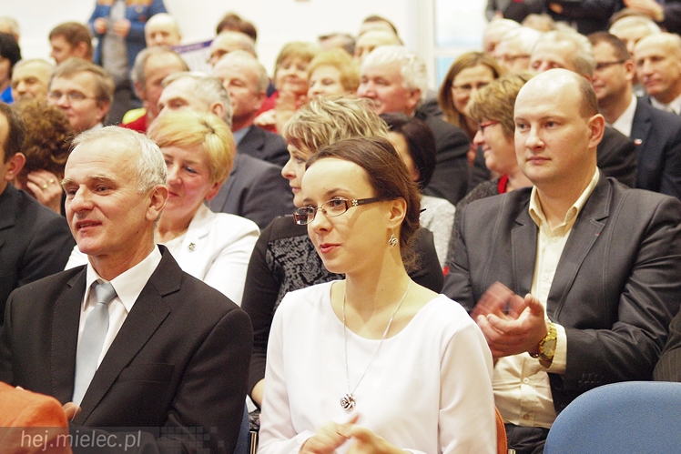 Tłumy na noworocznym spotkaniu PiS w Mielcu