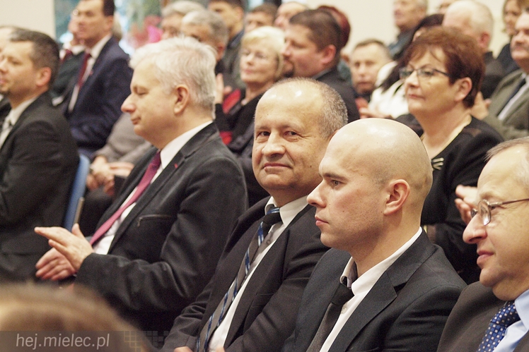 Tłumy na noworocznym spotkaniu PiS w Mielcu