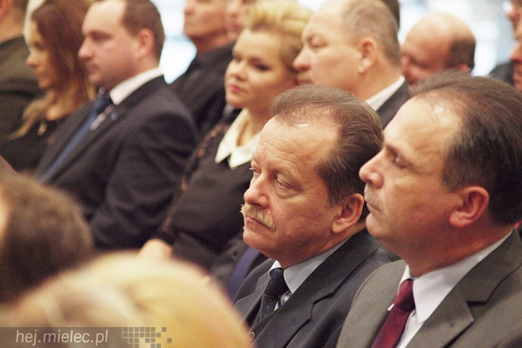 Tłumy na noworocznym spotkaniu PiS w Mielcu