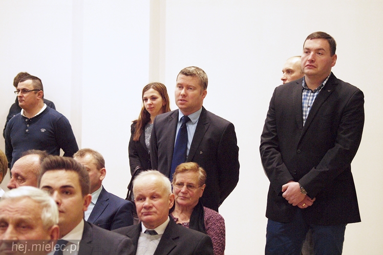 Tłumy na noworocznym spotkaniu PiS w Mielcu