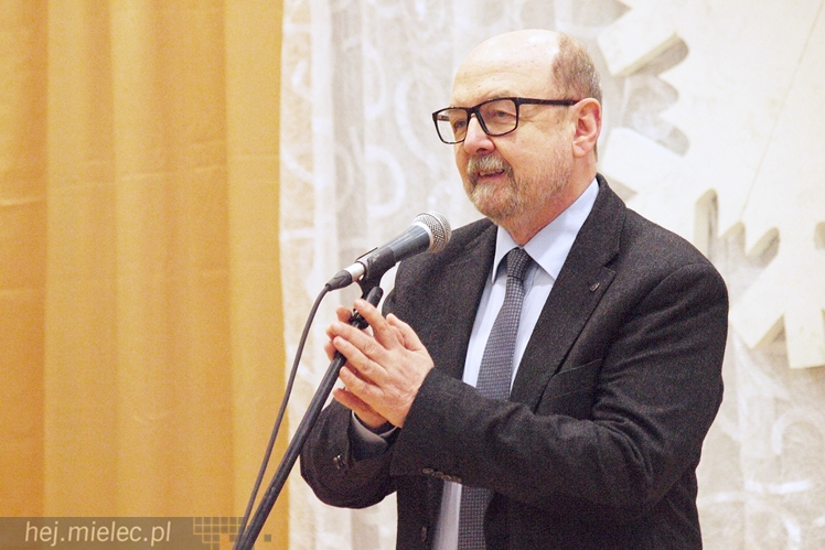 Tłumy na noworocznym spotkaniu PiS w Mielcu