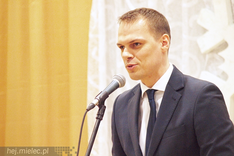 Tłumy na noworocznym spotkaniu PiS w Mielcu