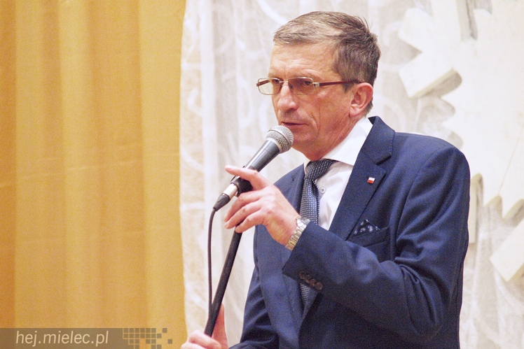 Tłumy na noworocznym spotkaniu PiS w Mielcu