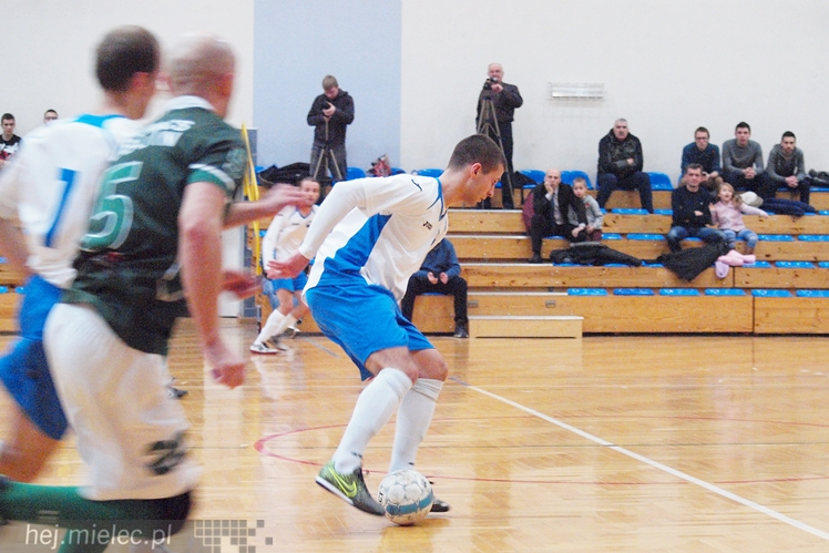 Wyraźna ale i pechowa porażka futsalowej Stali Mielec