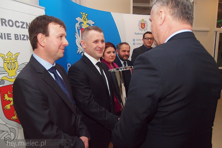 Burmistrz Radomyśla Wielkiego nagrodził przedsiębiorców
