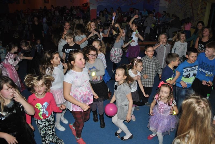 Zabawa choinkowa 2016 na Osiedlu Niepodległości