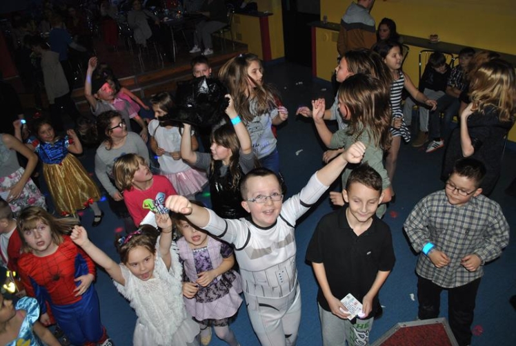 Zabawa choinkowa 2016 na Osiedlu Niepodległości