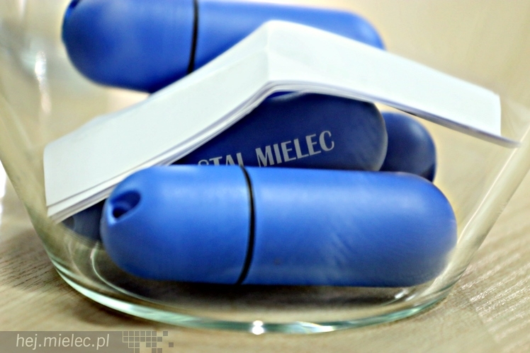 Mikrofon FKS - spotkanie prasowe w klubie piłkarskim FKS Stal Mielec