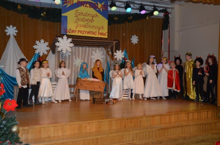 XIII Przegląd Szkolnych Teatrów Jasełkowych w Chorzelowie