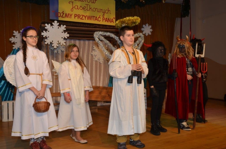 XIII Przegląd Szkolnych Teatrów Jasełkowych w Chorzelowie