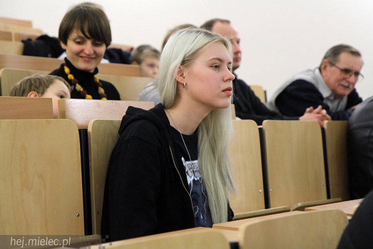 Wicemistrzowie świata juniorów w szybownictwie na spotkaniu w Mielcu