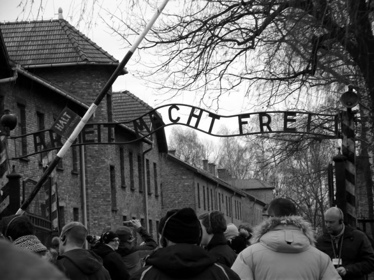 Uczniowie ZSB w muzeum Auschwitz-Birkenau