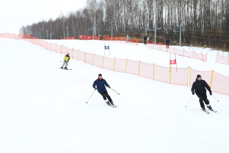  III Mistrzostwa w Narciarstwie i Snowboardzie o Puchar Rektora PWSZ w Tarnobrzegu