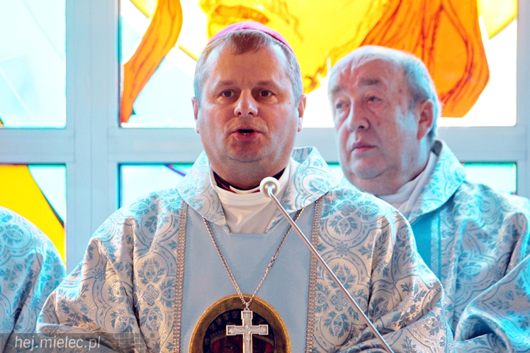 Biskup Leszek Leszkiewicz odwiedził Dom Pomocy Społecznej