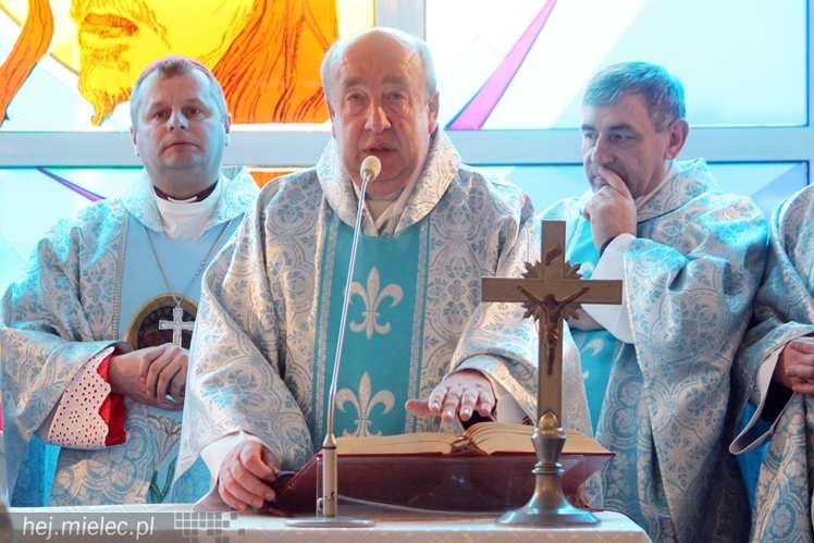 Biskup Leszek Leszkiewicz odwiedził Dom Pomocy Społecznej