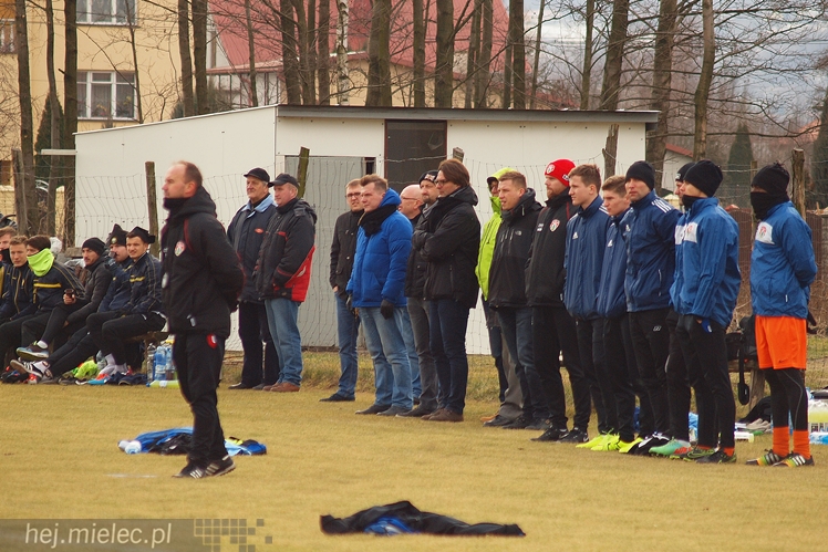 W Pustyni z Puszczą na 0:0