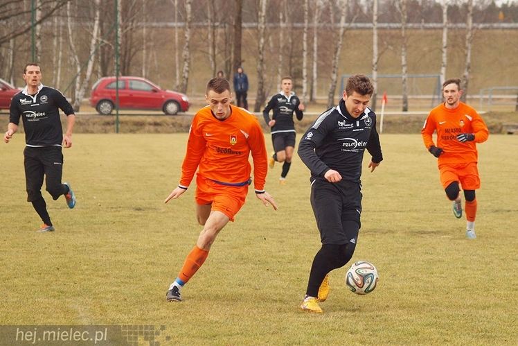W Pustyni z Puszczą na 0:0